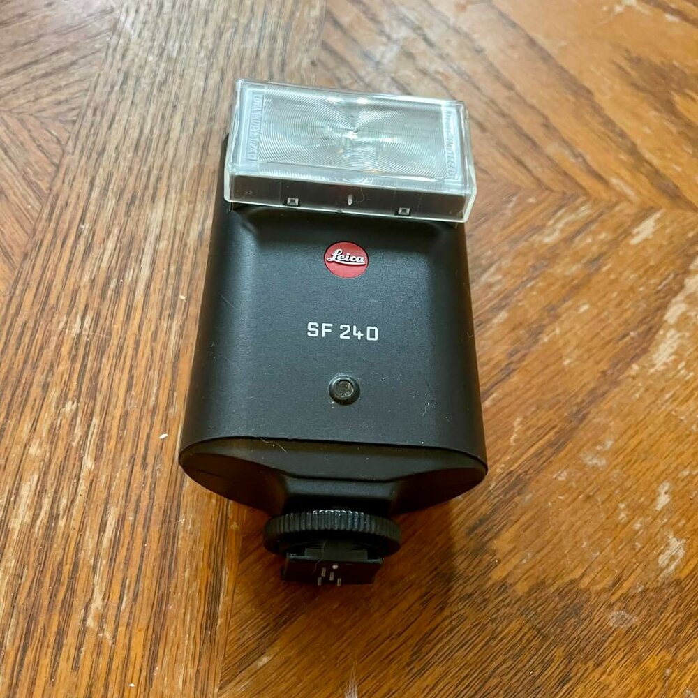 Leica SF-24D Flash